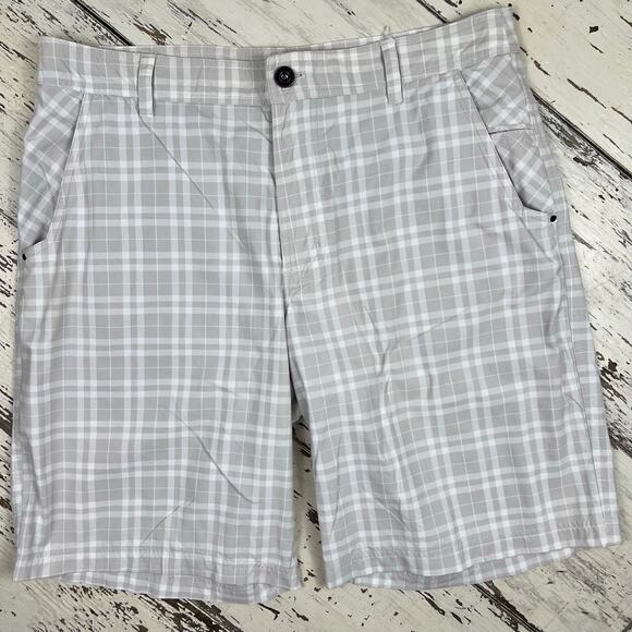 Lululemon Other - Lululemon Golf shorts men’s 36 flat front gray and white plaid/check.